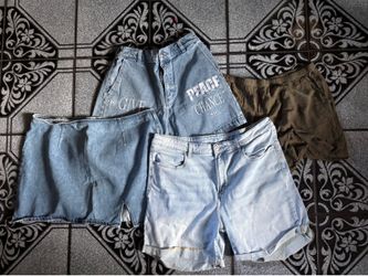 Women shorts/ skirts