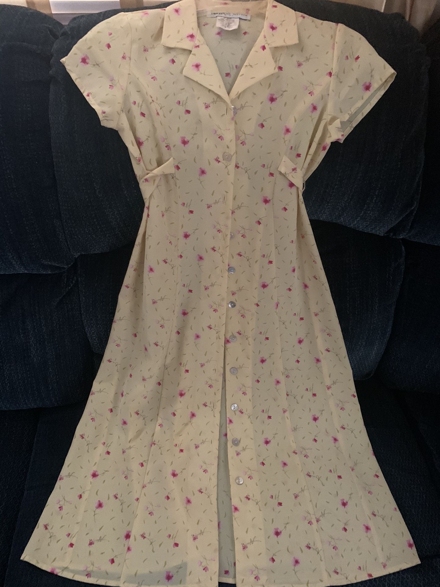Beautiful Spring/Easter Dress Size 10