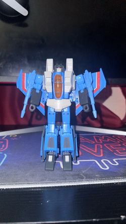 Studio Series 86 Thundercracker