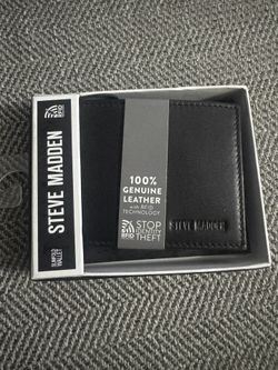 Wallet ( Steven Madden Wallet )