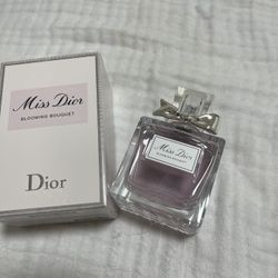 Dior Miss Women Perfume Never Used Brand New 3.4oz