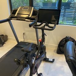 Peloton Bike
