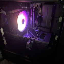 7600x, Xfx 6800, 2tb Samssung, 32gb Ddr5,850w Psu