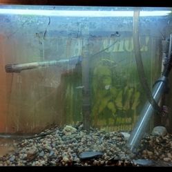 18 Gallon Fish Tank Aquarium Complete w/ Many Extras 