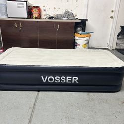 Air Mattress 