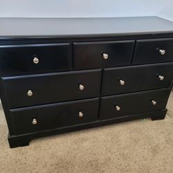 Dresser For Sale