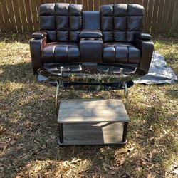 Move-Out Cleaning Find! Recliner Loveseat + Tables – $65 Set