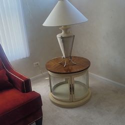 Table With Lamp