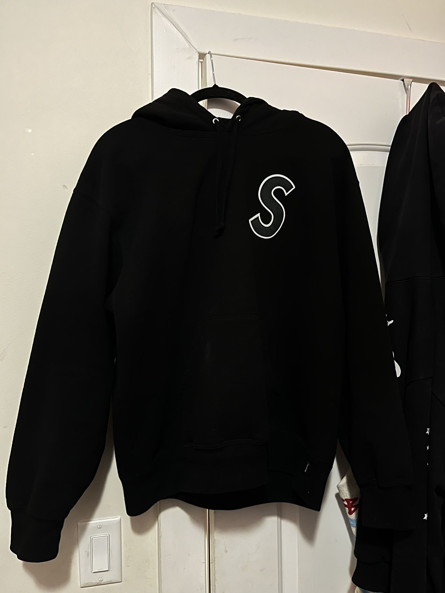 Supreme Hoodie Black