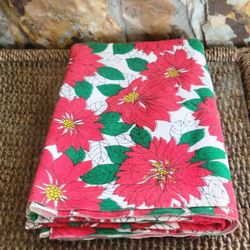 Poinsettia Poly Blend Table Cloth
