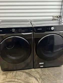 Washer and dryer set