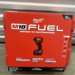 Milwaukee M18 FUEL 18V Lithium-Ion Brushless Cordless 1/4 in. Hex Impact Driver Kit with Two 5.0Ah Batteries Charger Hard Case