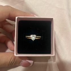 Gold Pandora Ring 
