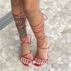 HEELS!
