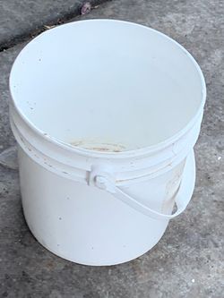 Containers Buckets