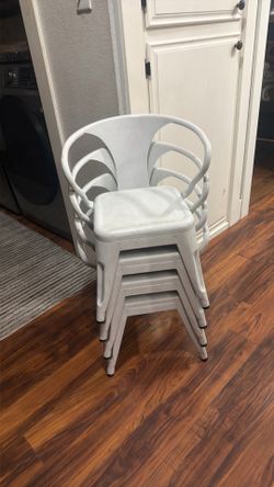 M kids, white metal chairs