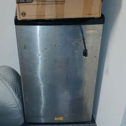 Mini-fridge $60 O.B.O.