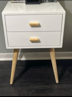 End table / night stand set