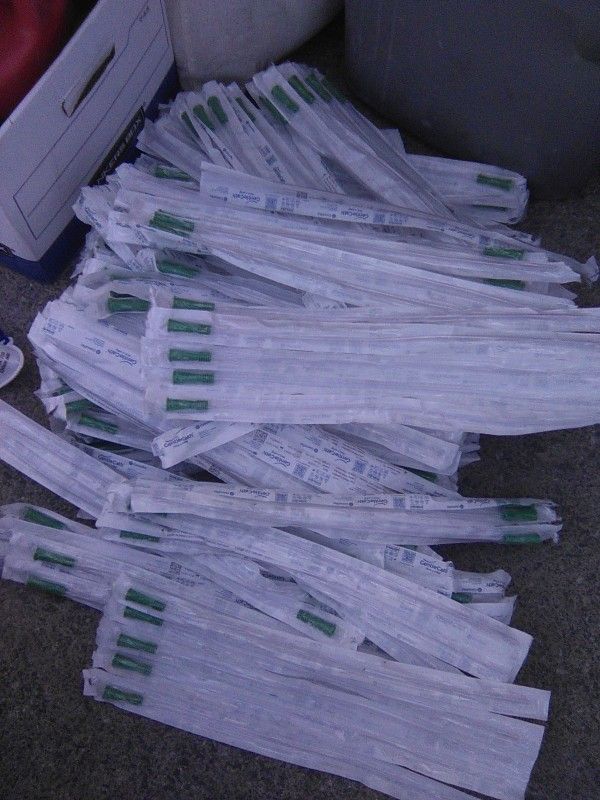 ~300 MALE CATHETERS~16"~GREEN TIP~EXP DATE OCTOBER 2024~