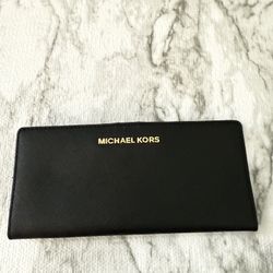 Michael Kors Jet Set Flat Slim Bifold Leather Wallet- Black