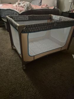 Baby Portable Play Yard Pack N Play