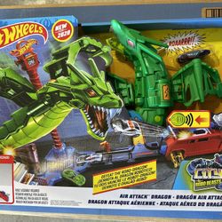 Hot Wheels Air Attack Dragon Track Set & Hot Wheels Set of 20 Toy Sports & Race Cars