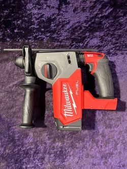 🧰Milwaukee M18 FUEL 18V  Brushless Cordless 1 in. SDS-Plus Rotary Hammer (Tool-Only) $265🧰
