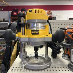 Dewalt Router Corded 