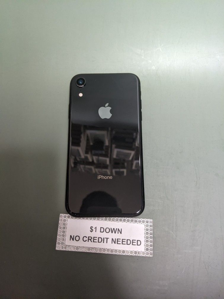 Apple IPhone XR Unlocked 64gb - Biggest Sale Of The Year On Now! 