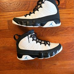 Jordan 9 University Blue