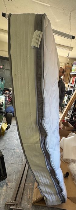 King size bed mattress