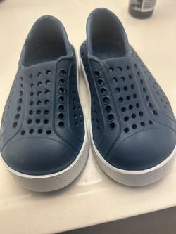 Play Shoes Size 4/5