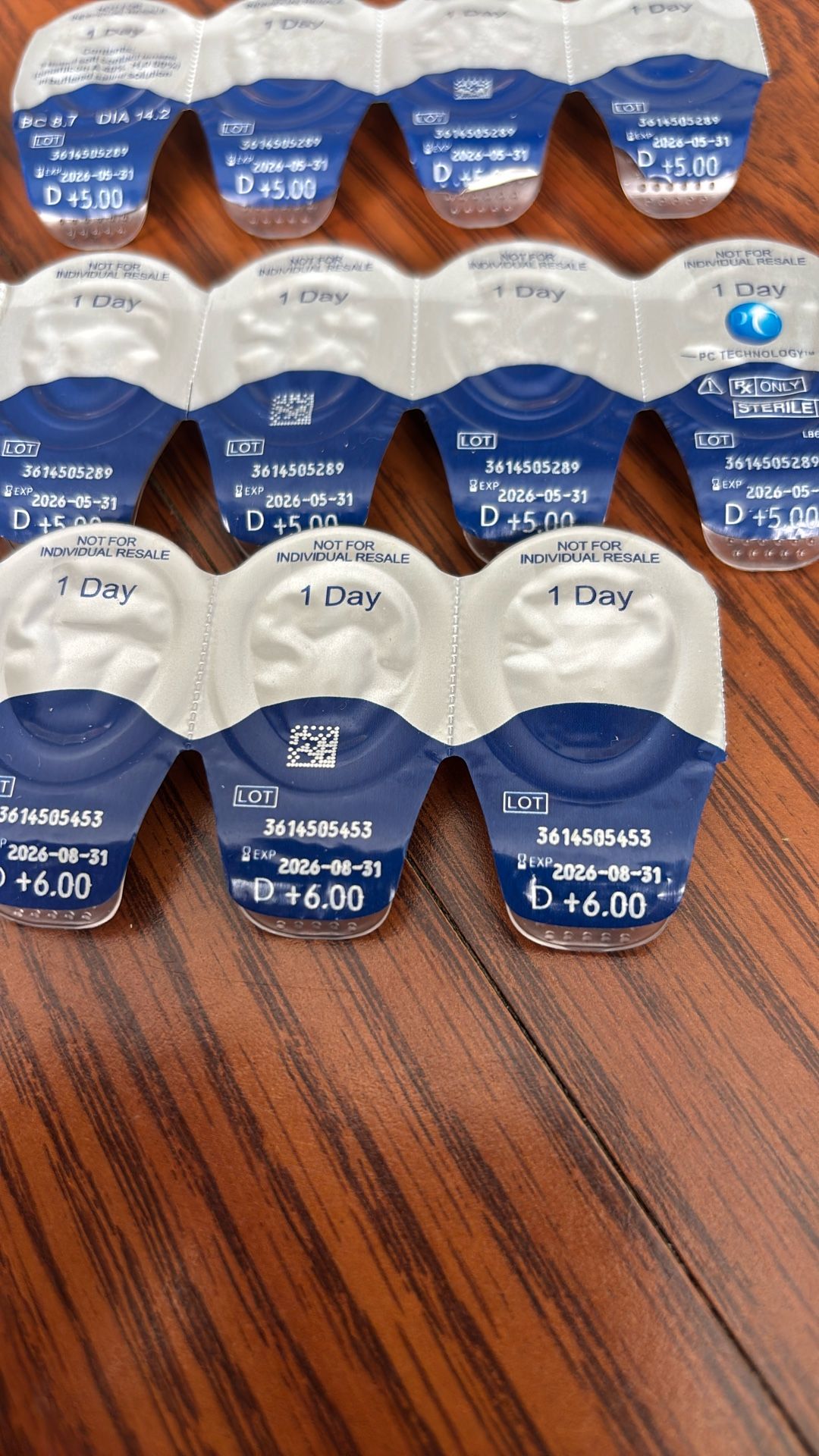 1 Day Contact Lenses