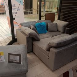 *Ad Special*---Lima Gray Fabric Floating Sectional Sofa W/Ottoman---Delivery And Easy Financing Available👍