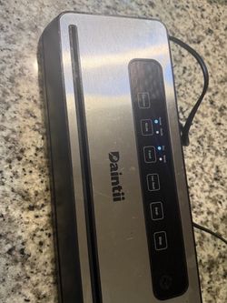 Daintii Vacuum Food Sealer Machine