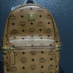 (BRAND NEW) MCM BACKPACK