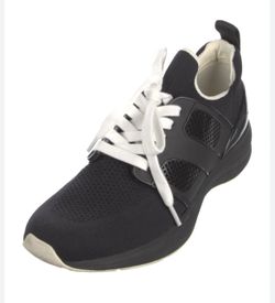 Tory Burch Sneakers ( Size 8)