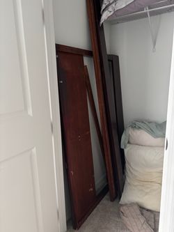 WOOD DRESSER & BEDROOM SET
