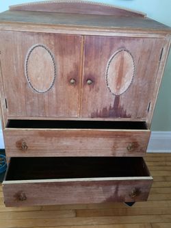Free Antique furniture
