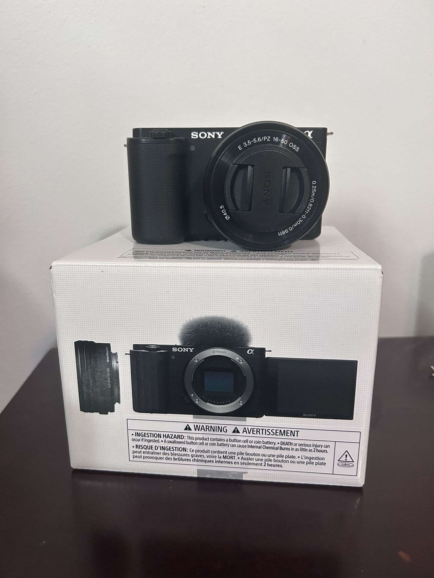 Sony ZV - E10