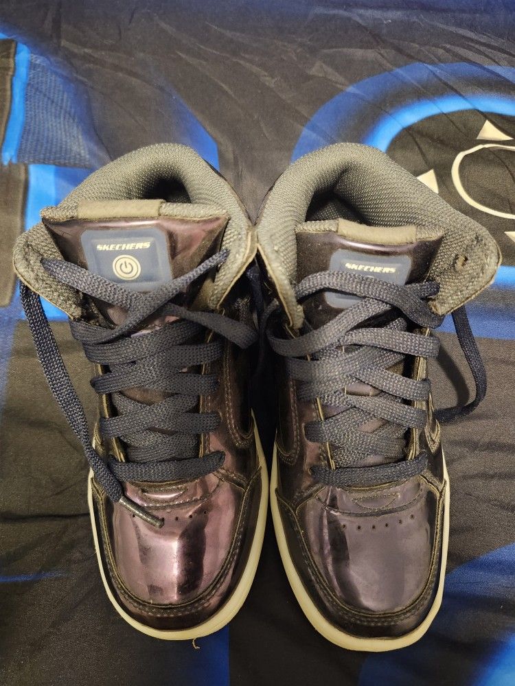 Boys Sketchers Hi Top Sneakers Size 1