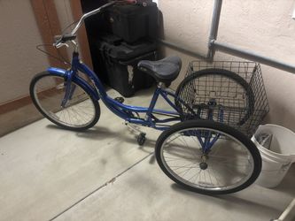 26‘ Schwinn adult tricycle