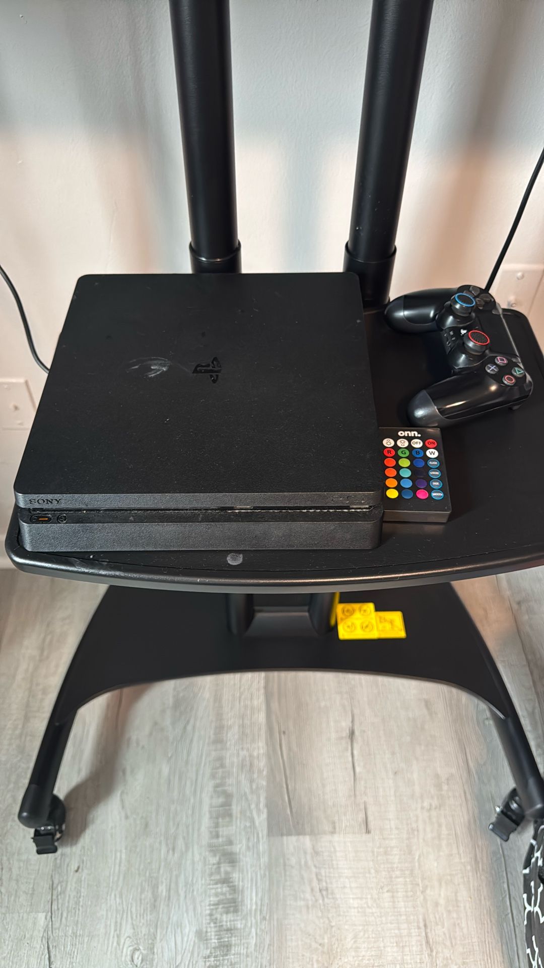 PS4 