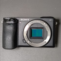 Sony Alpha a6500 Mirrorless Camera + Power Bundle