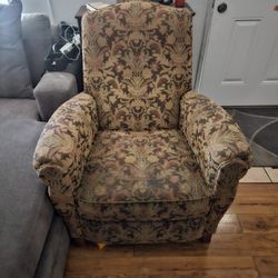 Free Recliner