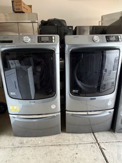 Washer and dryer electric  Everything  Works
