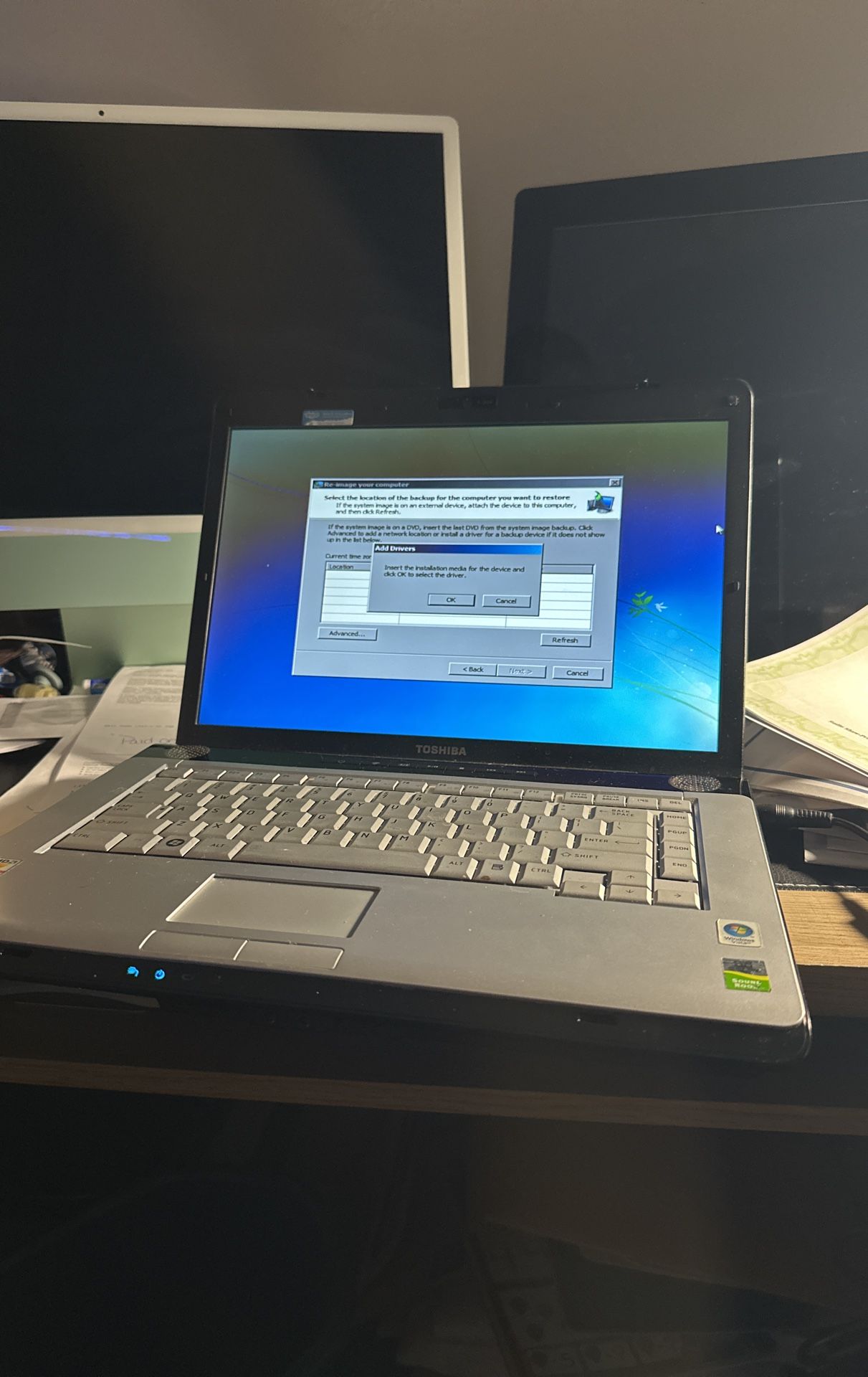 TOSHIBA LAPTOP