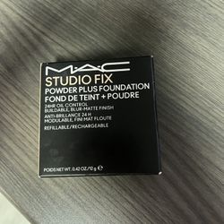 Mac Foundation Powder