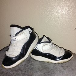 Jordan 11 Retro TD Size 10c for Sale in San Antonio TX OfferUp