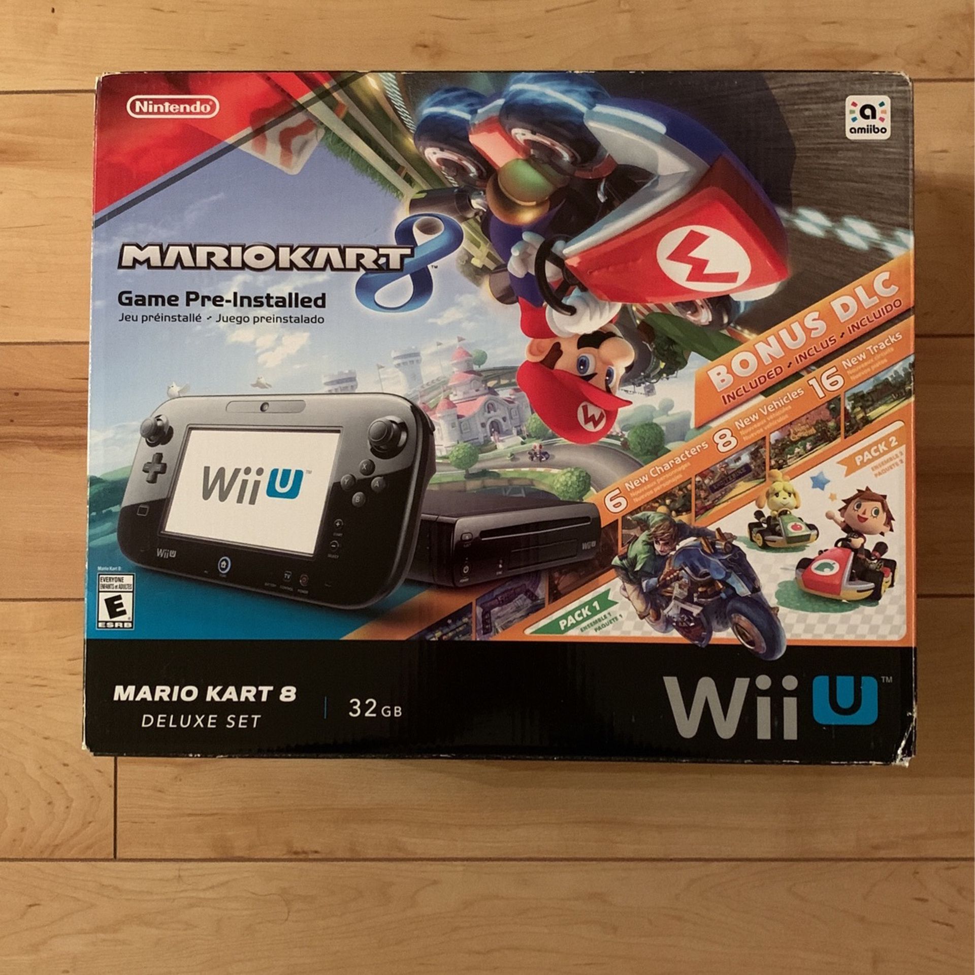 Wii U Mario Kart 8 Deluxe Bundle 32 GB